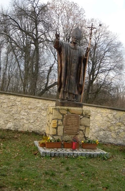 Błogosławiony Jan Paweł II odzyskał pastorał – zdjęcie 2