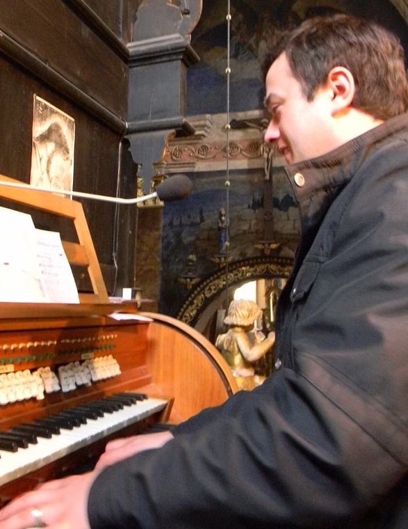 Mimo swoich 23 lat , od 10 lat jest organistą-wywiad – zdjęcie 1