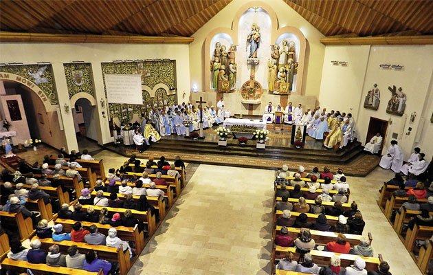 Wyjątkowe miejsce spotkania z Maryją - Czuwanie w Jaroszowcu – zdjęcie 1