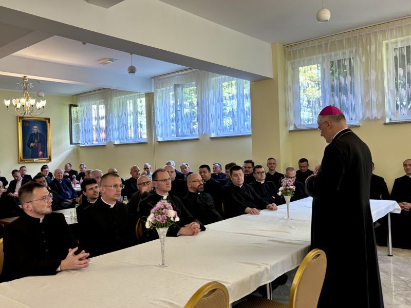 Zmiany duszpasterskie w diecezji sosnowieckiej i naszej parafii